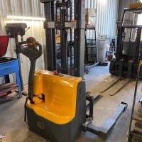 2020 Electric Used CTD15R-E Electric Walkie Straddle Stacker