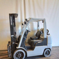 2016 Nissan MCUG1F2F30LV