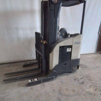 2015 Crown RR5725-35