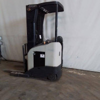 2010 Crown RR5725-35